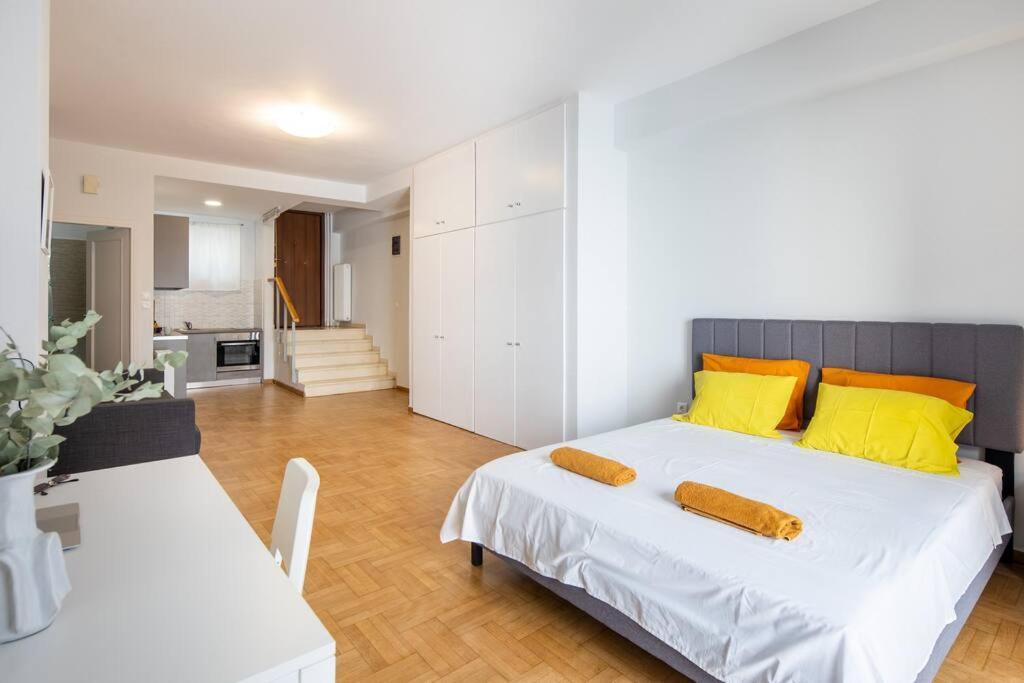 Newly Renovated, Quiet & Central Apartment In Kolonaki Ateny Zewnętrze zdjęcie