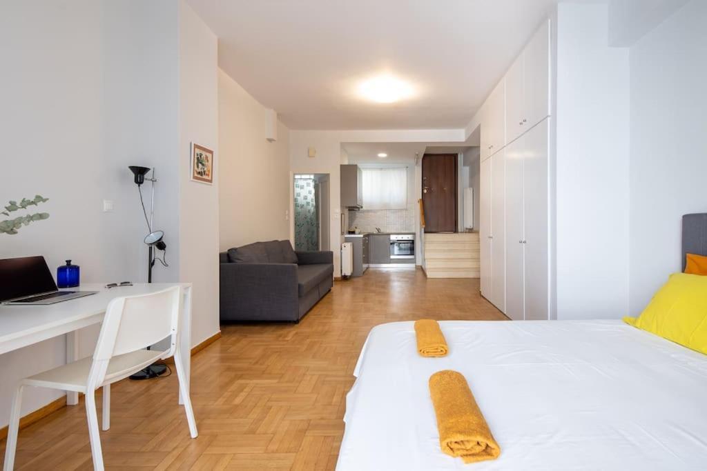 Newly Renovated, Quiet & Central Apartment In Kolonaki Ateny Zewnętrze zdjęcie